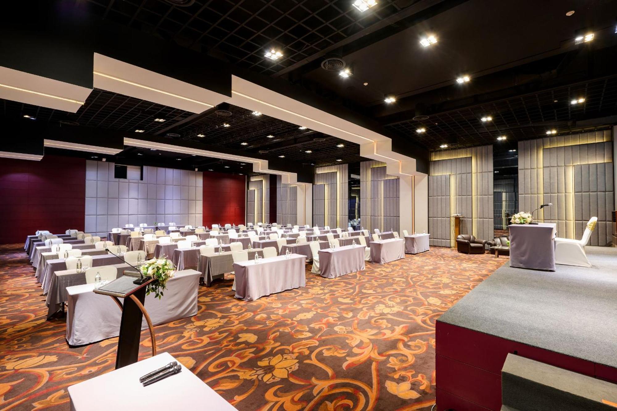 Tk Palace Hotel & Convention Bangkok Dış mekan fotoğraf